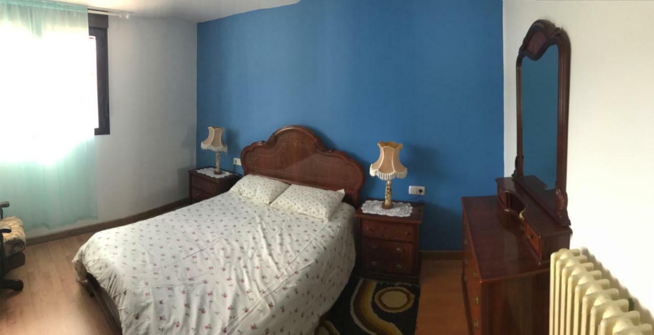 Casa De Pueblo Con Merendero Alquilable Opcionalmente Casarejos Exterior foto